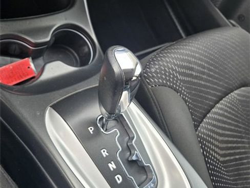 Used 2019 Dodge Journey SE w/ Premium Group image 17