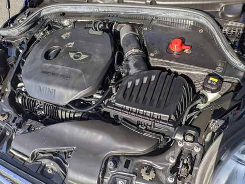 Used 2015 MINI Cooper S image 22