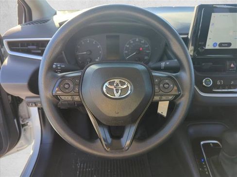 Certified 2025 Toyota Corolla LE image 9