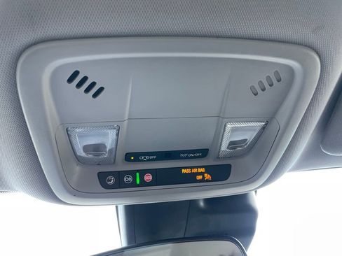 Used 2023 Chevrolet Malibu LT FWD image 47