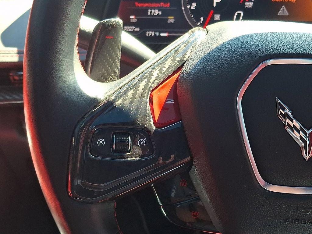 Used 2020 Chevrolet Corvette Stingray Preferred Cpe w/ 2LT Preferred Equipment Group RWD image 21