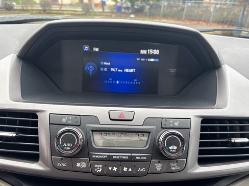 Used 2016 Honda Odyssey EX-L image 20