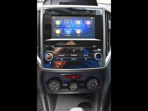 Used 2021 Subaru Impreza Premium image 11