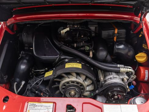 Used 1991 Porsche 911 Carrera image 21