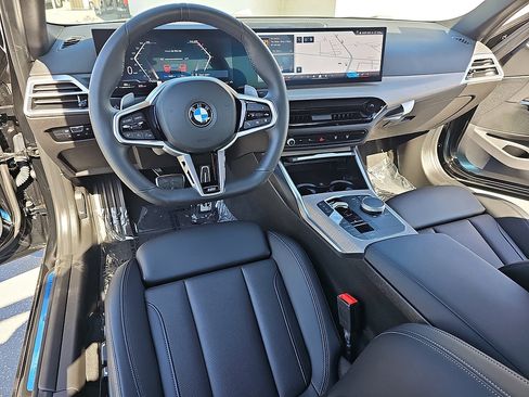 Used 2025 BMW 330i xDrive Sedan w/ M Sport Package AWD/4WD image 15