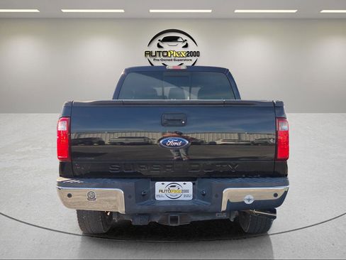 Used 2011 Ford F250 Lariat w/ Lariat Interior Pkg image 14