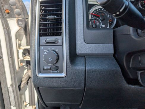 Used 2016 RAM 2500 Power Wagon w/ Luxury Group AWD/4WD image 30