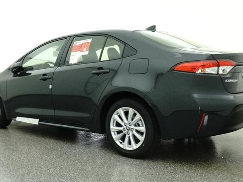 New 2026 Toyota Corolla LE FWD image 21
