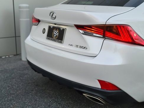 Used 2018 Lexus IS 300 AWD image 41