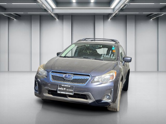 Used 2017 Subaru Crosstrek 2.0i Premium AWD/4WD image 3