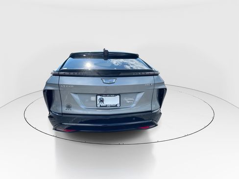 Used 2024 Cadillac Lyriq Sport RWD image 7