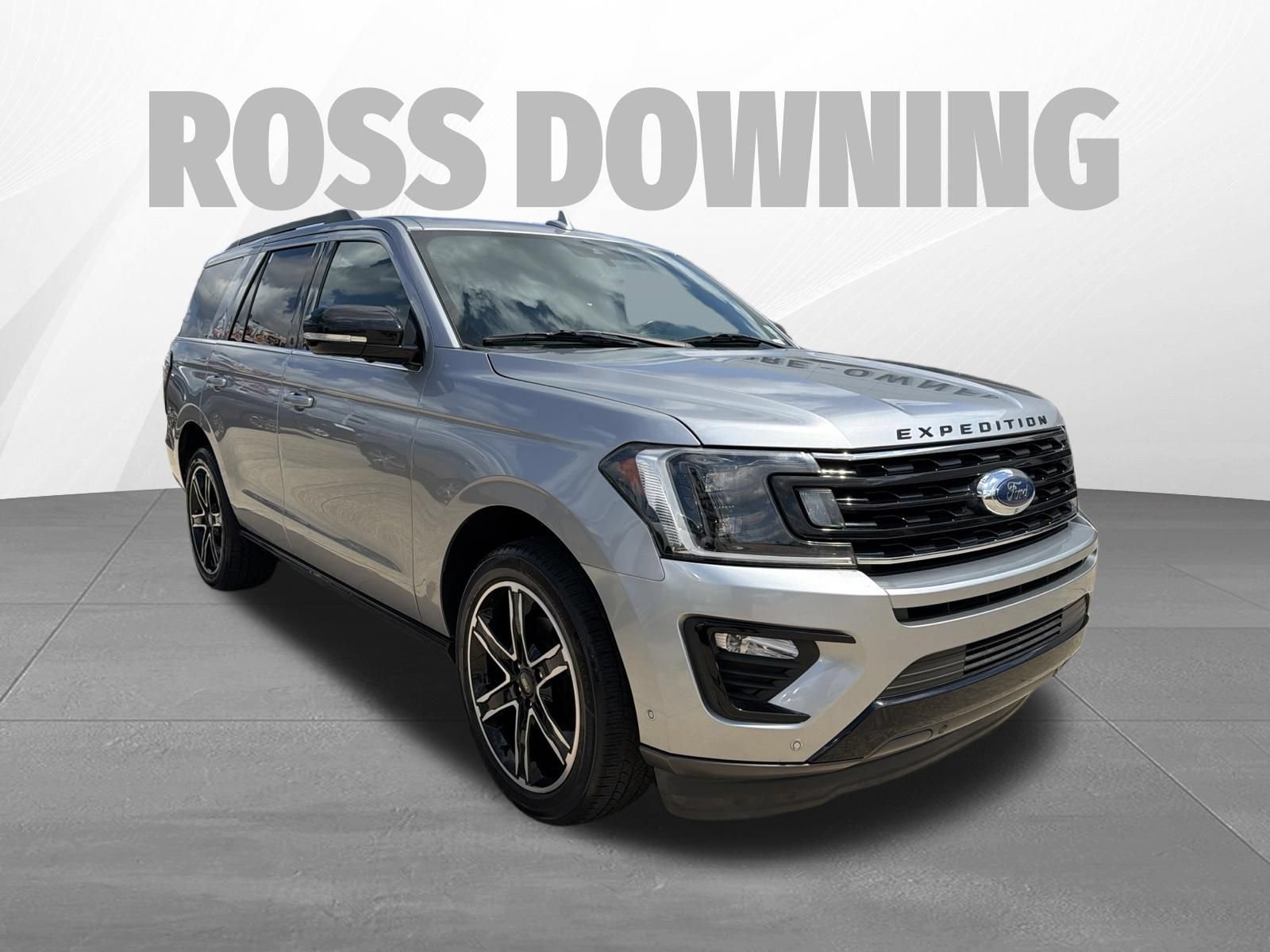 Used 2021 Ford Expedition Limited RWD image 3