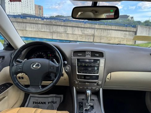 Used 2009 Lexus IS 250 AWD image 20