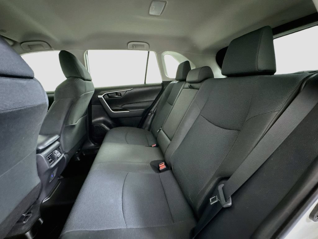 Used 2023 Toyota RAV4 LE AWD/4WD image 20