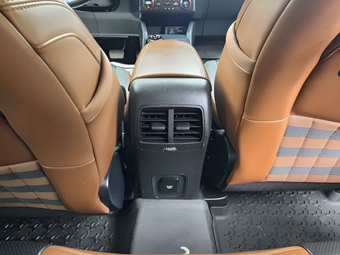 Used 2021 Ford Bronco Sport Outer Banks AWD/4WD image 14
