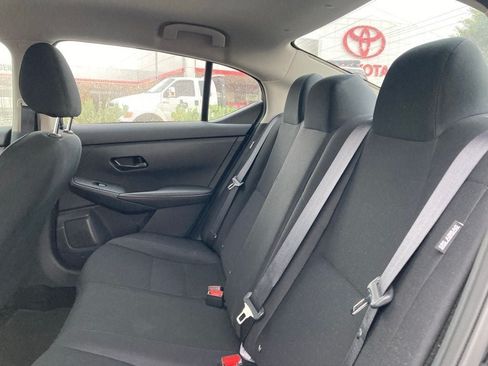 Used 2025 Nissan Sentra S FWD image 11