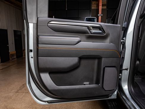 Used 2024 GMC Sierra 2500 AT4 w/ AT4 Premium Plus Package image 38