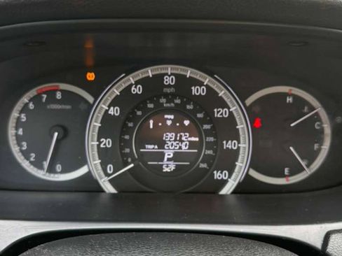 Used 2017 Honda Accord LX image 26