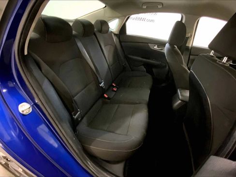 Used 2019 Kia Forte LXS image 19