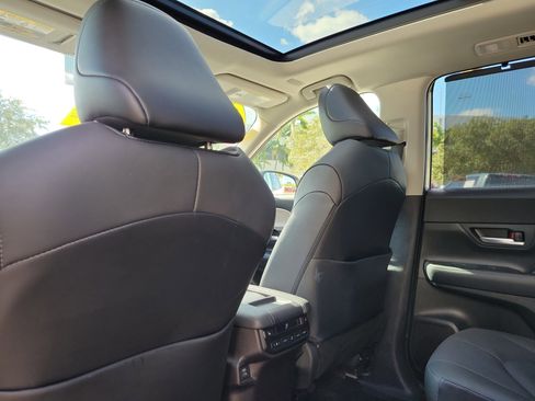 Used 2024 Toyota Grand Highlander Limited image 16