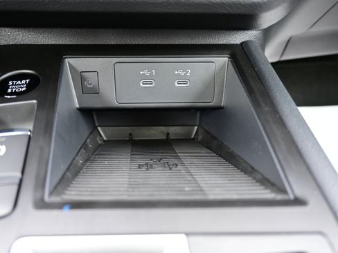 New 2026 Nissan Kicks SV w/ SV Premium Package image 27