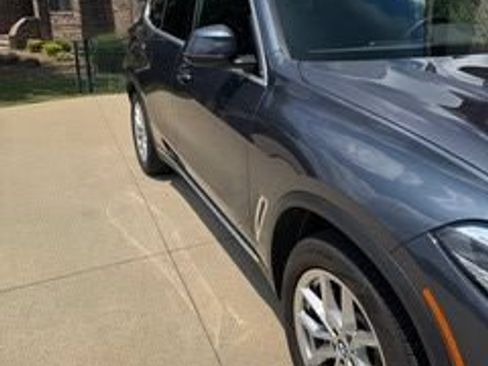 Used 2021 BMW X5 xDrive40i w/ Premium Package 2 AWD/4WD image 6