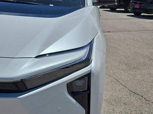 New 2026 Toyota bZ FWD image 27
