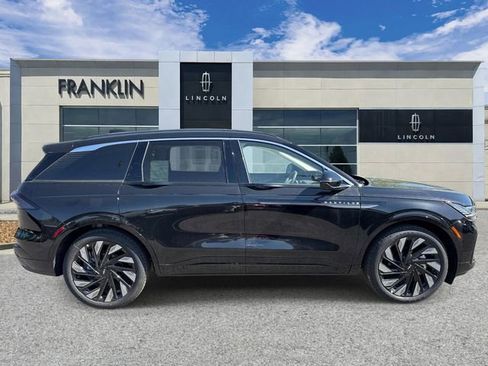 New 2026 Lincoln Nautilus Black Label w/ Jet Appearance Package AWD/4WD image 8