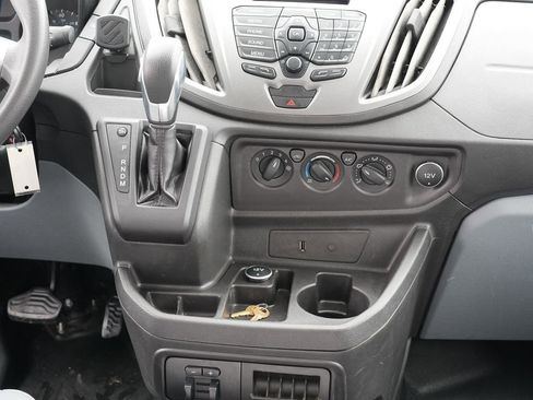 Used 2018 Ford Transit 350 Base image 19