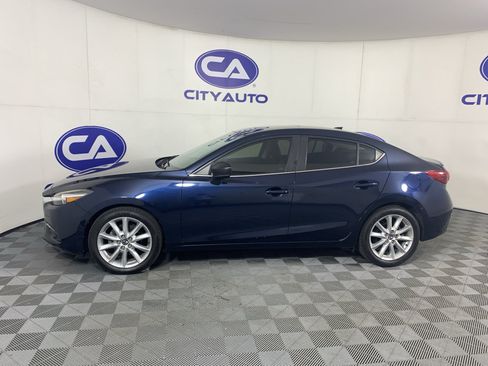 Used 2017 MAZDA MAZDA3 Grand Touring w/ Premium Equipment Package FWD image 6