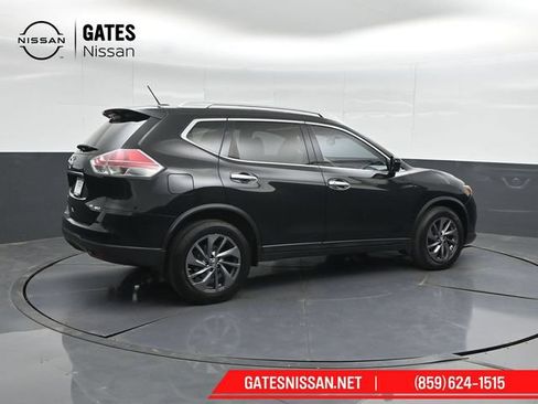 Used 2016 Nissan Rogue SL w/ SL Premium Package AWD/4WD image 2
