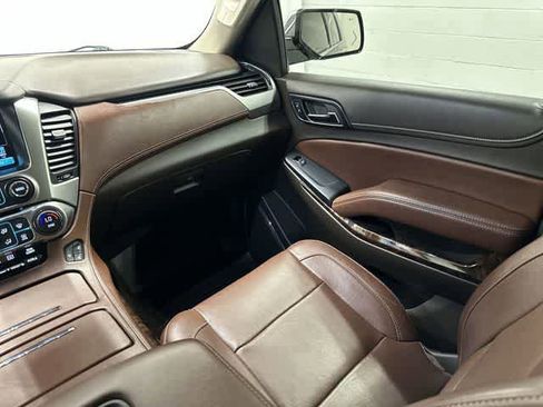 Used 2018 Chevrolet Tahoe Premier RWD image 13