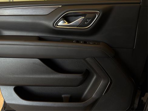 Used 2023 Chevrolet Tahoe LS image 21