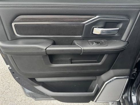 Used 2025 RAM 2500 Laramie image 18