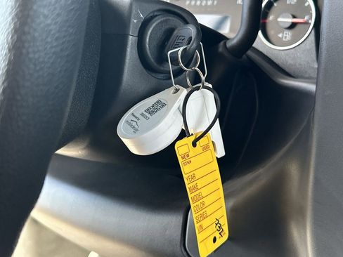 New 2025 GMC Savana 3500 Extended w/ Driver Convenience Package image 16