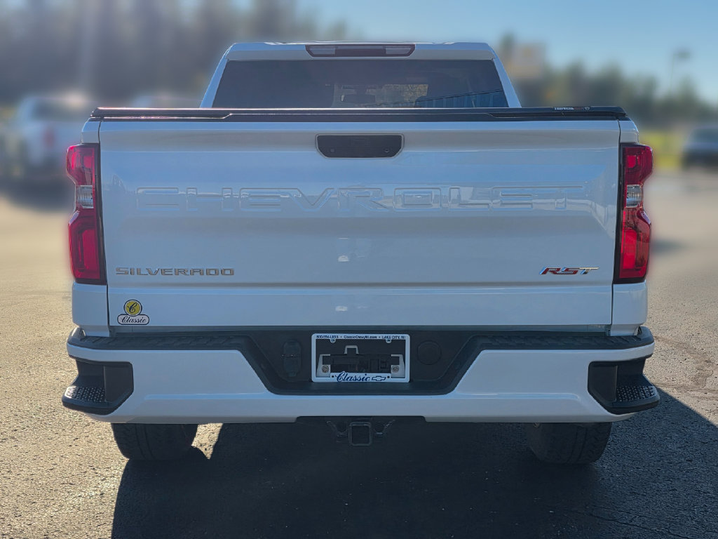 Used 2019 Chevrolet Silverado 1500 RST w/ True North Edition AWD/4WD image 8