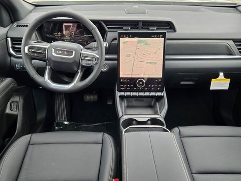 New 2026 GMC Terrain Elevation w/ Elevation Premium Package FWD image 3