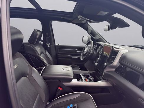 Used 2025 RAM 1500 Laramie w/ Night Edition image 8