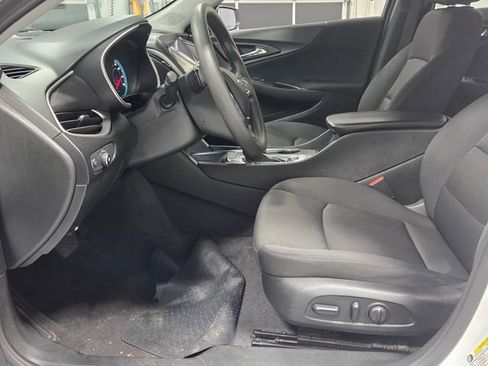 Used 2024 Chevrolet Malibu LT FWD image 5