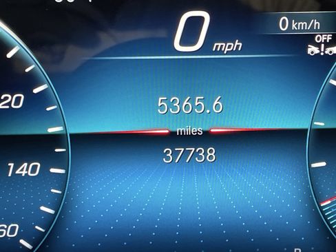 Certified 2023 Mercedes-Benz GLS 450 4MATIC image 28