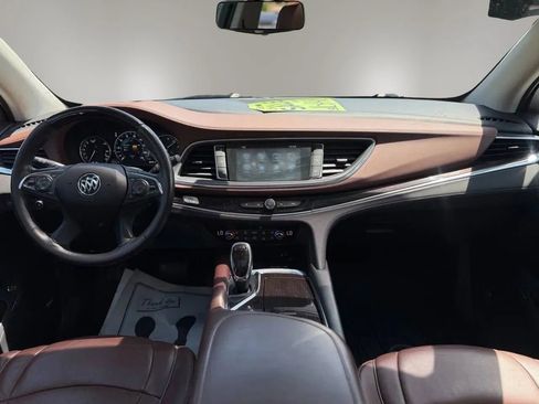 Used 2018 Buick Enclave Avenir w/ Avenir Technology Package AWD/4WD image 12