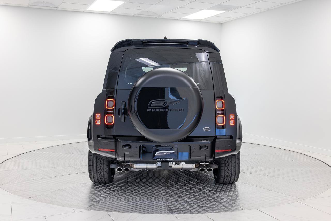 Used 2023 Land Rover Defender 110 V8 AWD/4WD image 5