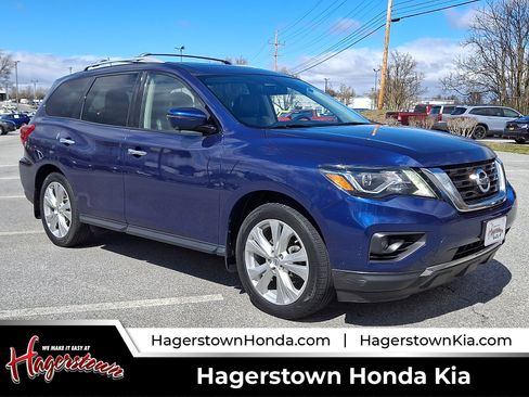 Used 2018 Nissan Pathfinder SL w/ SL Premium Package image 1