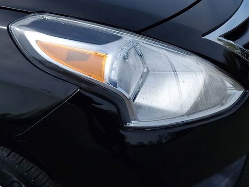 Used 2015 Nissan Versa S Plus image 10