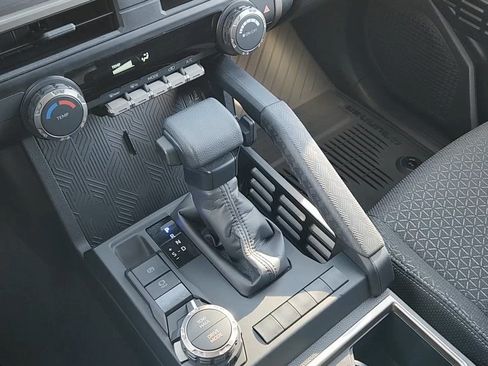 Used 2025 Toyota 4Runner SR5 image 15