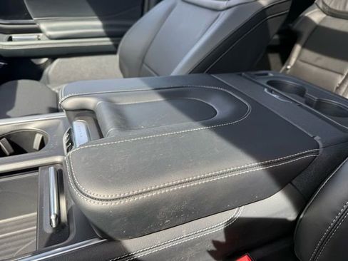 New 2026 Ford Expedition Max Platinum w/ Stealth Performance Package image 20