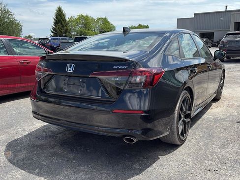 Used 2025 Honda Civic Sport image 3