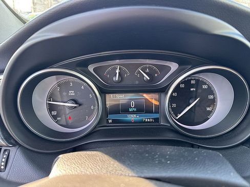 Certified 2019 Buick Envision Essence image 11