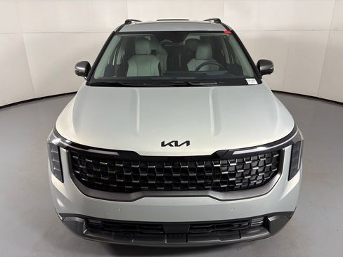 New 2026 Kia Carnival SX Prestige FWD image 3