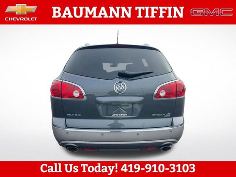 Used 2011 Buick Enclave CXL FWD image 6